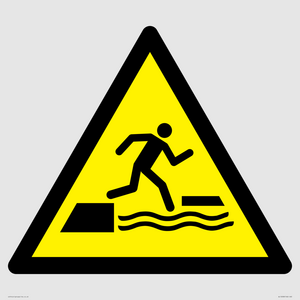 W068 Warning: Falling into water when stepping on or off a floating surface